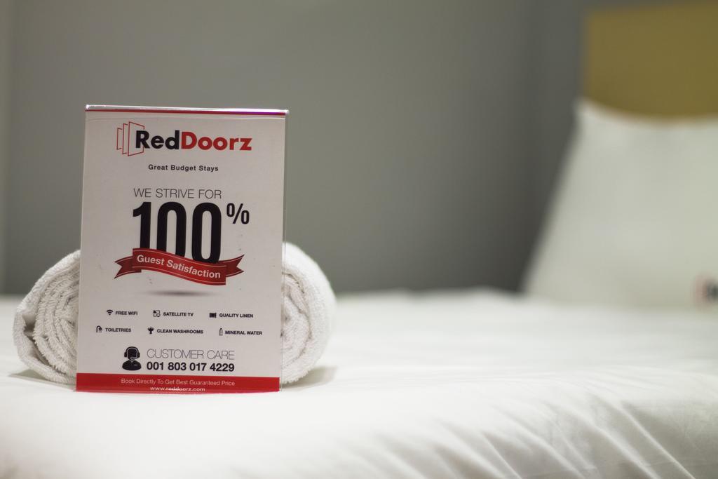 Reddoorz @ Padma Utara Hotel Legian Exterior foto